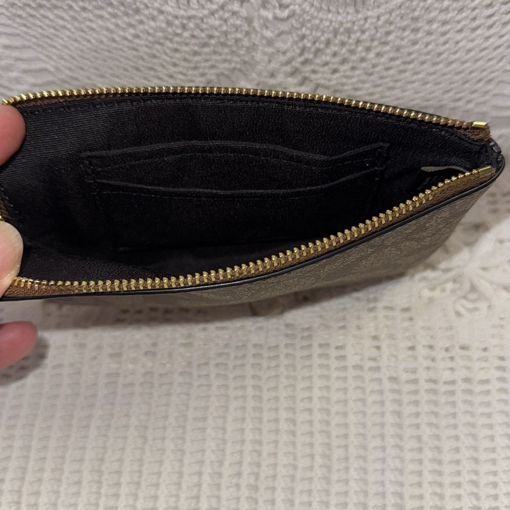 Coach Wristlet Signature Canvas Corner Zip Gold Logo Brown & Tan w/Stripe 58035 - Picture 6 of 12